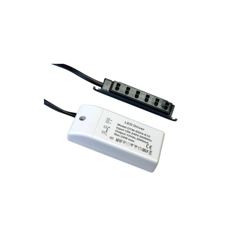 Barošanas bloks ar 6-vietīgu sadalītāju 