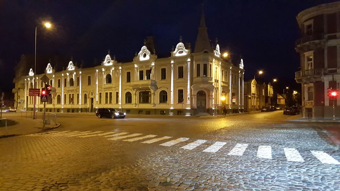 Tiesu nama ēka – fasāde, Liepājā