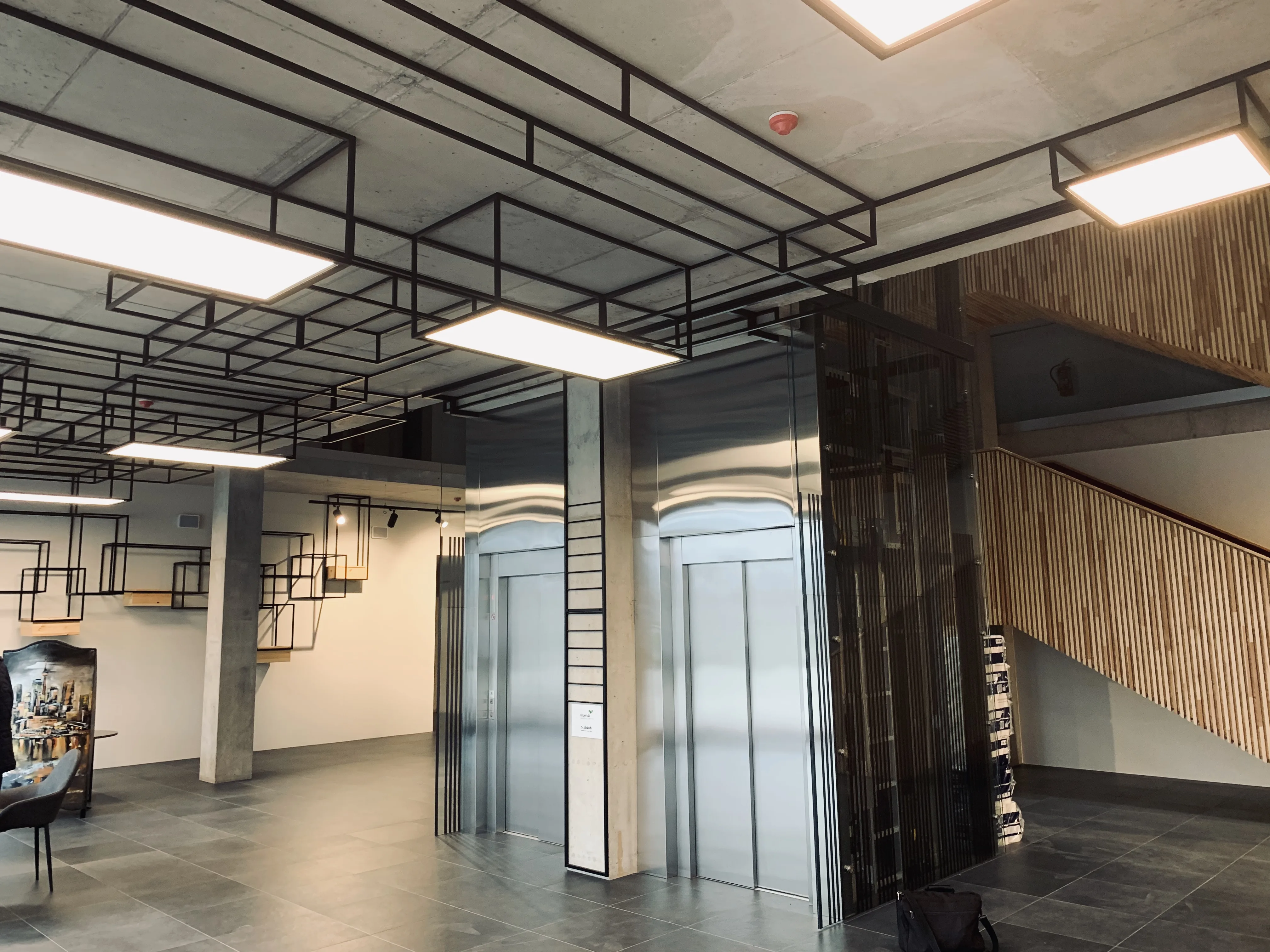 Biroju ēka RED Line — 14