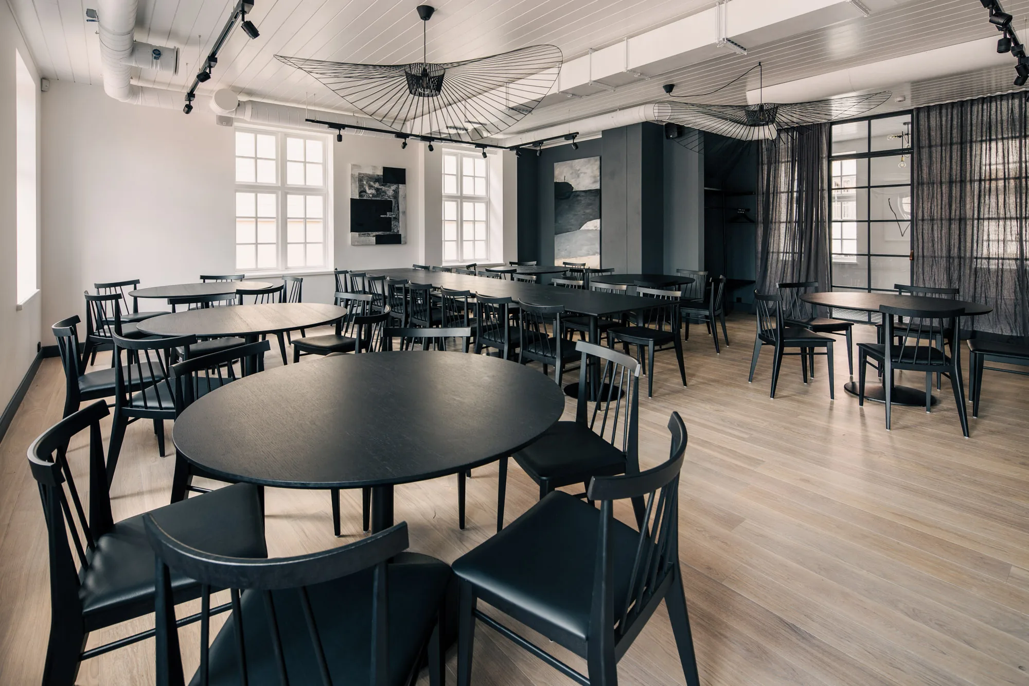 H.E. Vanadziņš ziemeļu restorāns, Cēsis — 2