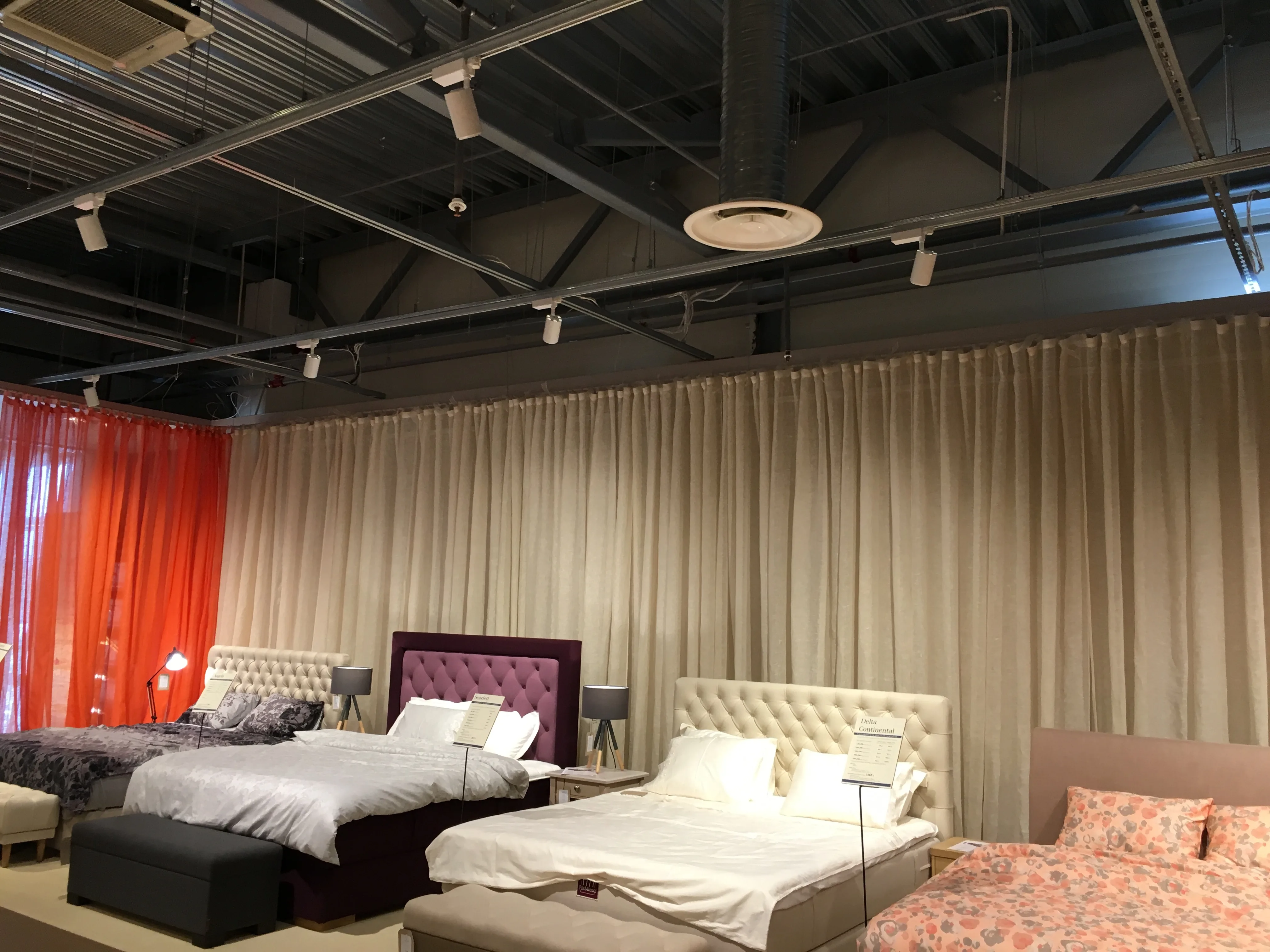 Nakts Mēbeles – t/c Spice, Rīgā — 3