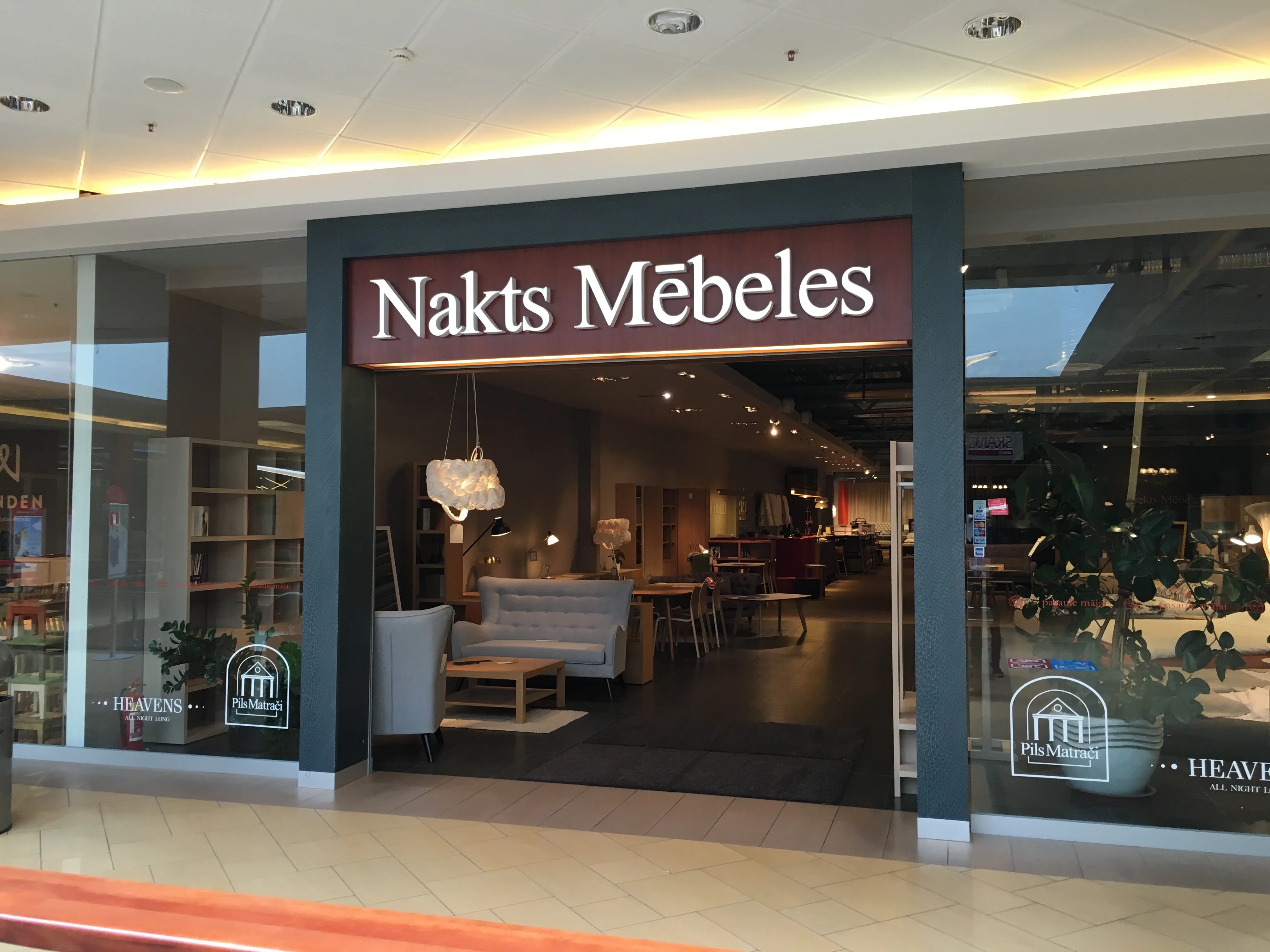Nakts Mēbeles – t/c Spice, Rīgā — 4